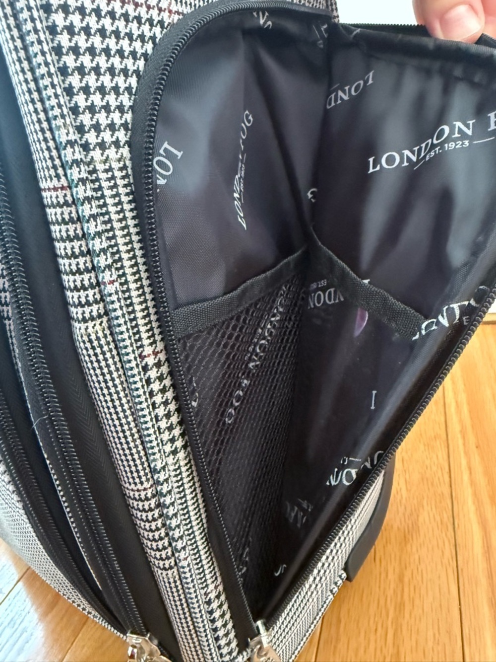 London Fog Black & White Plaid Rolling Travel Bag - Picture 9 of 13